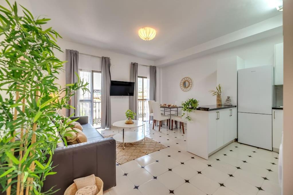 Lxr La Perla Renovated 2Hab. Apt Benalmádena Buitenkant foto